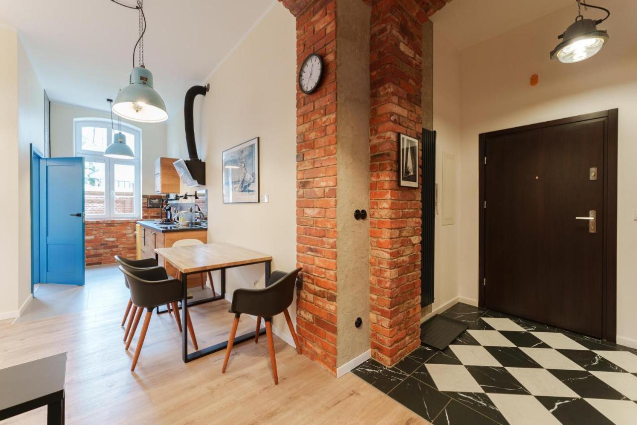 Apartament Foto Loft - Villa Vinci - Z Prywatnym Monitorowanym Parkingiem - Space Apart イェレニャ・グーラ エクステリア 写真